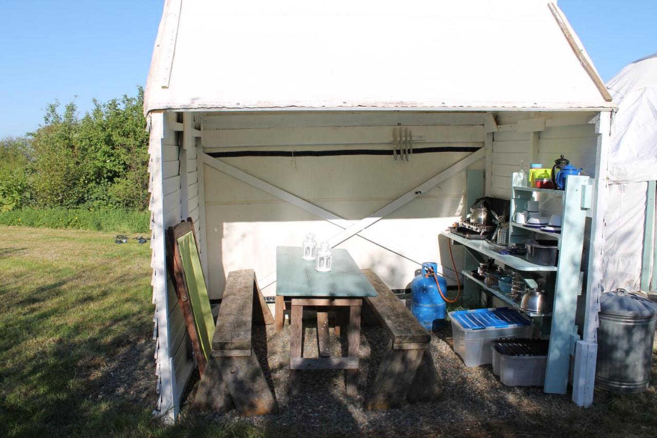 Mill Haven Place Glamping-Yurt 2 Haverfordwest Exterior foto