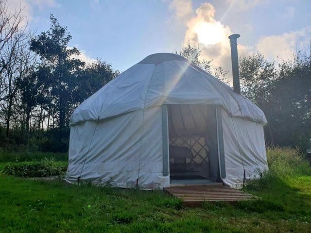 Mill Haven Place Glamping-Yurt 2 Haverfordwest Exterior foto