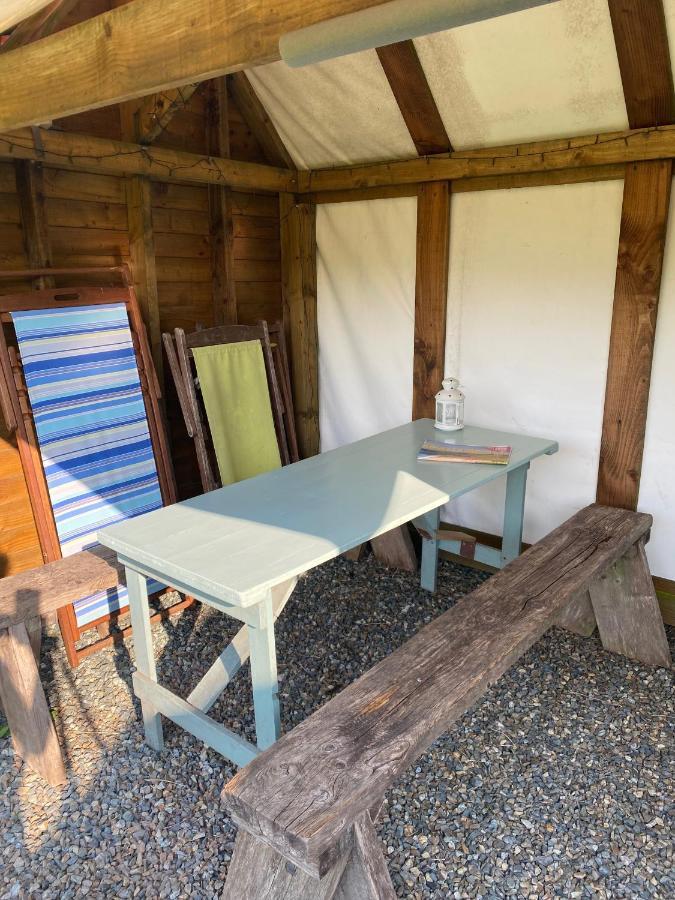 Mill Haven Place Glamping-Yurt 2 Haverfordwest Exterior foto
